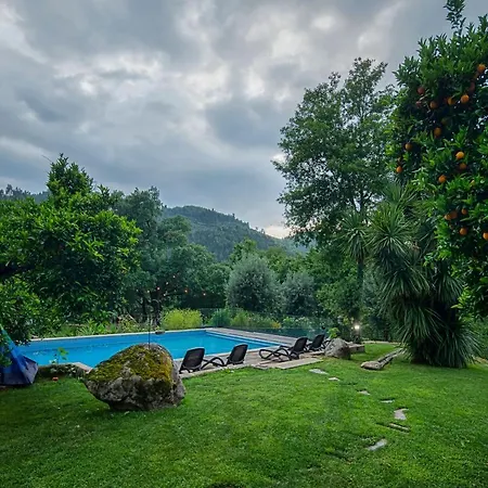 Casa Do Rio * مونديم دي باستو