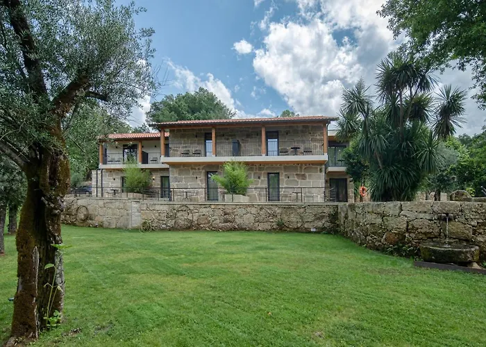 Casa Do Rio مونديم دي باستو