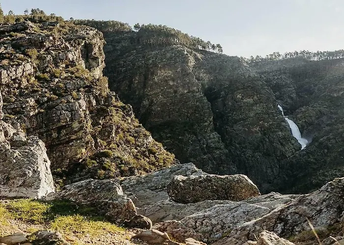 Çiftlik konaklama Casa Do Rio Mondim de Basto