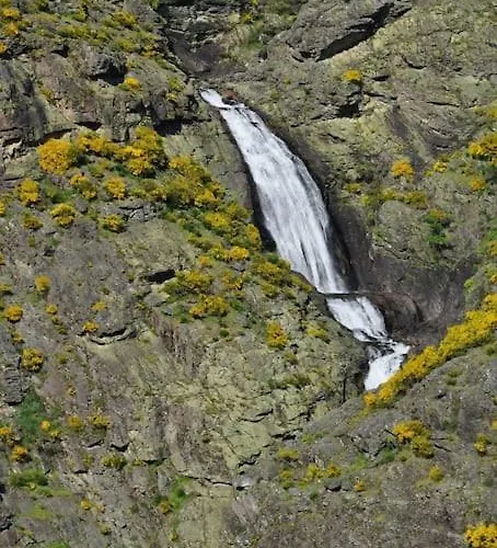 Casa Do Rio مونديم دي باستو